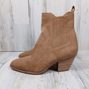 New‎ DV Dolce Vita Women's Brazos Tan Brown Block-Heel Western Booties #1400